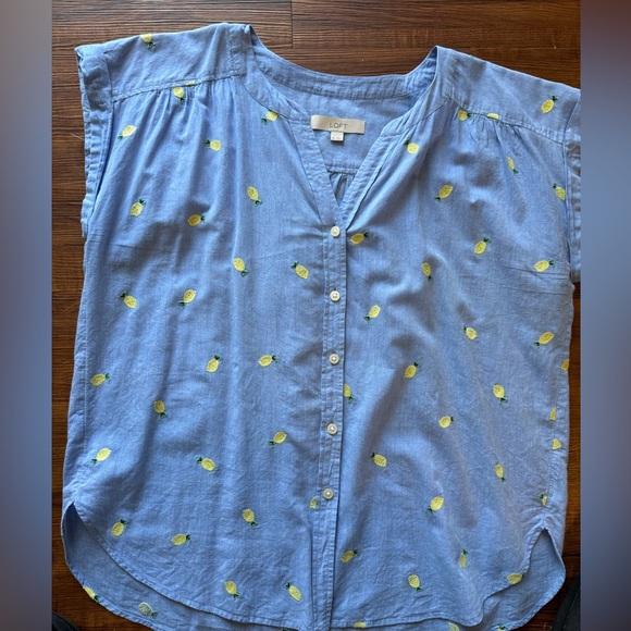 Loft top - Picture 3 of 3